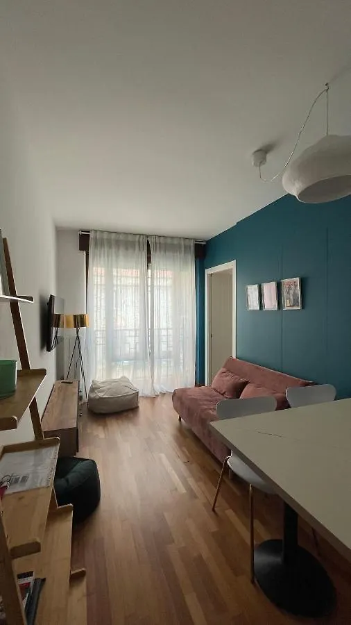 Bocconi 1 Bdr With Style Apartment Milan Italy