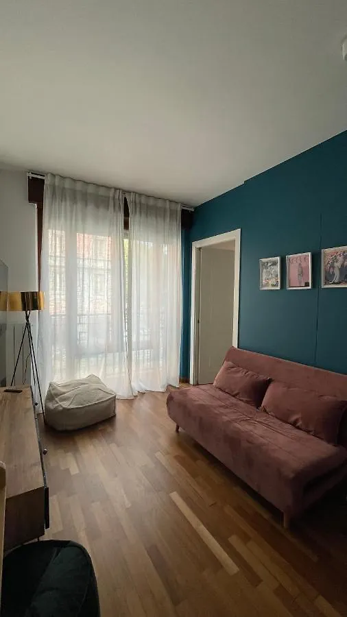 Bocconi 1 Bdr With Style Apartment Milan Italy