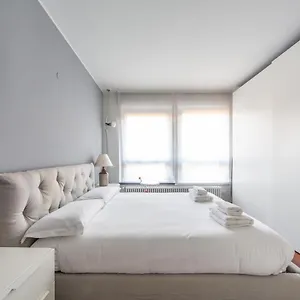 Darsena Cozy Apt - Porta Genova M2 Milano